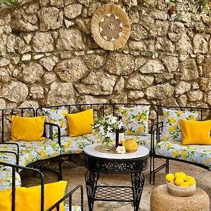 Hotel Imperial, Dhërmi